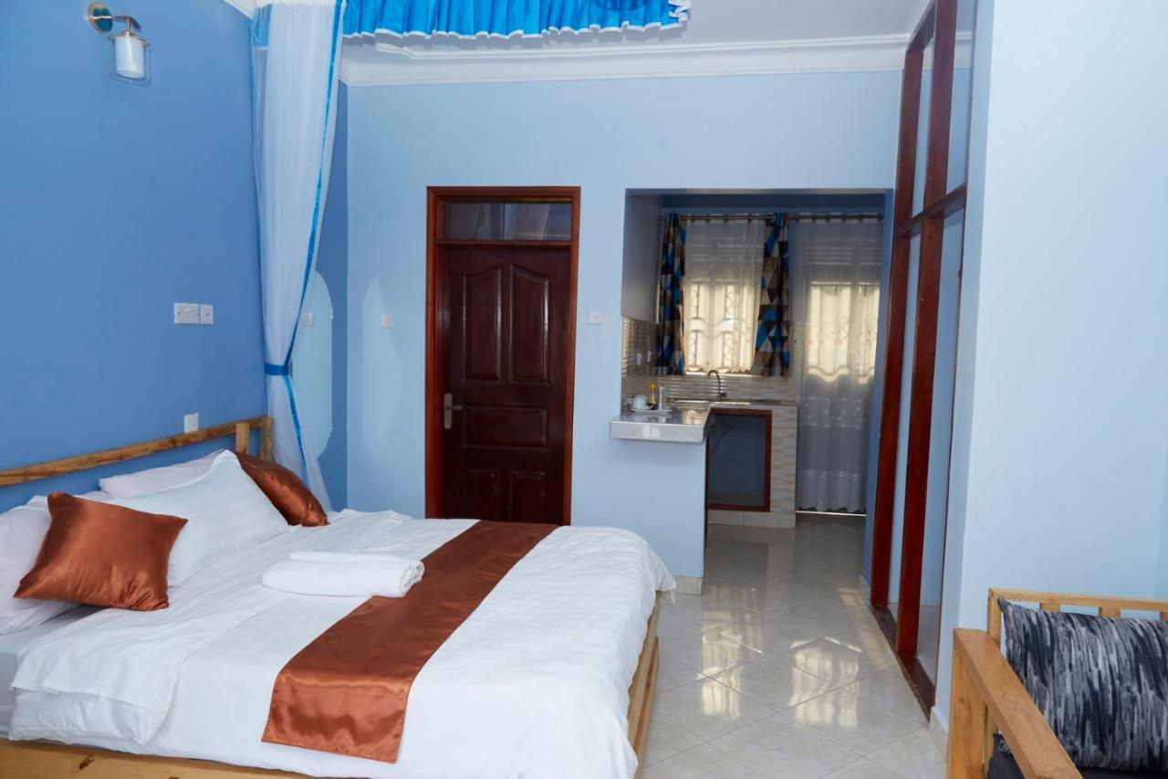 Westway Luxury Suites Mbarara Exteriör bild