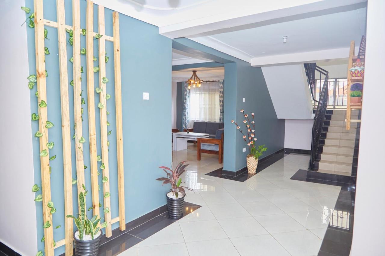 Westway Luxury Suites Mbarara Exteriör bild